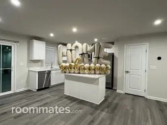 Room for rent in Charlotte, NC $1150, house