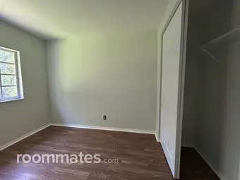 Room for rent in Lake Worth, FL $1200, house
