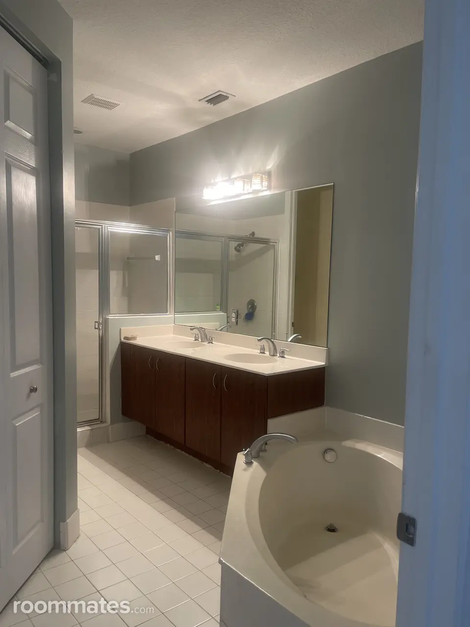 Profile photo 2 of 5