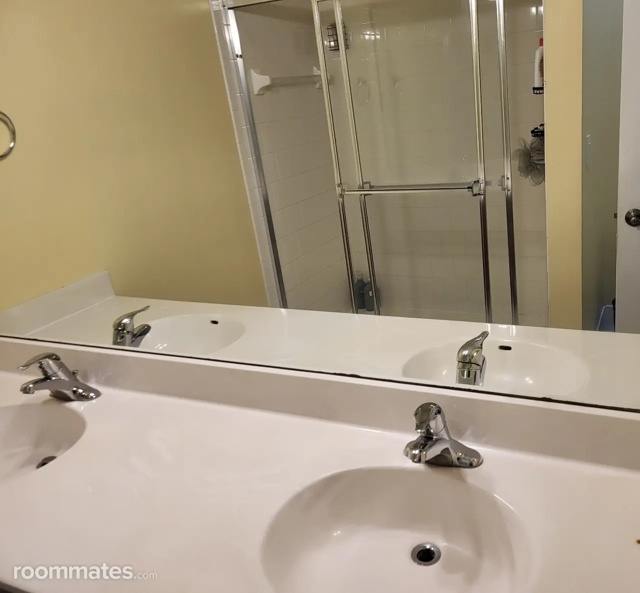 Profile photo 1 of 10