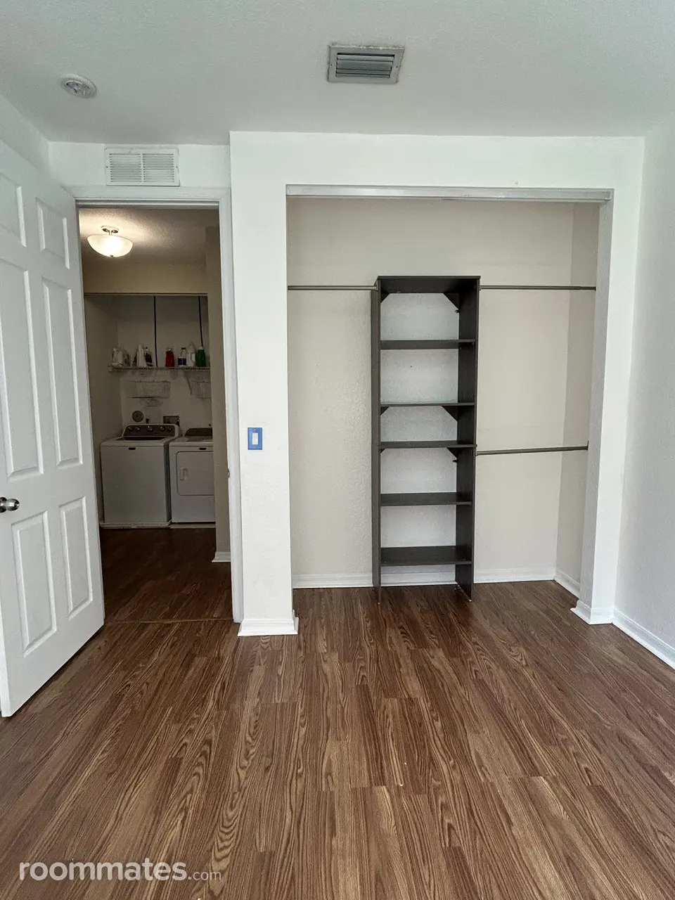 Profile photo 4 of 10