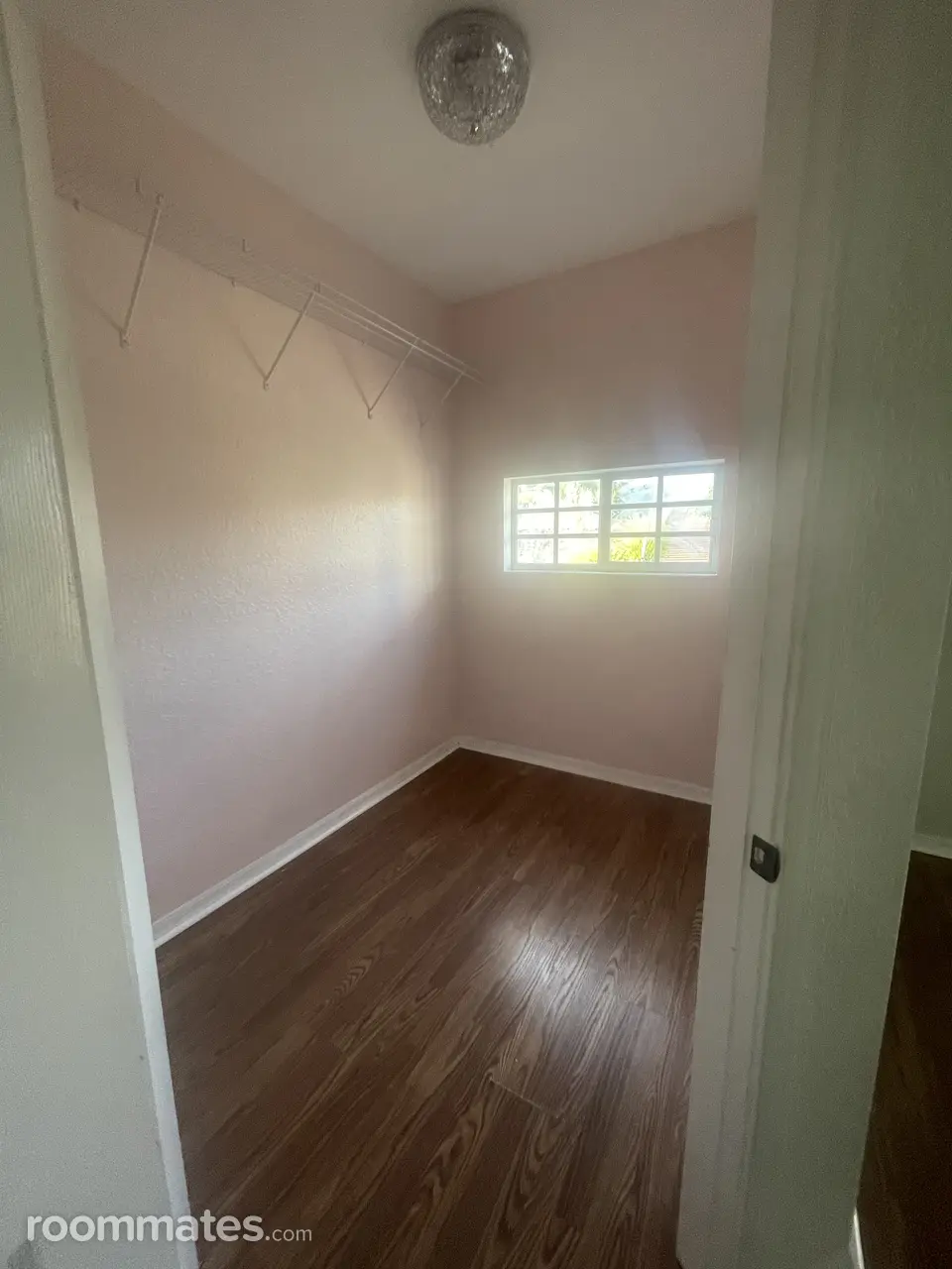 Profile photo 4 of 5