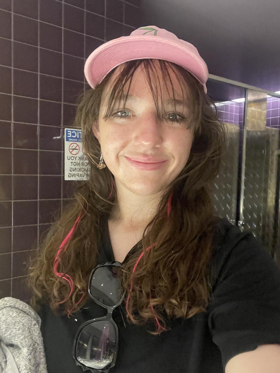 Profile photo 2 of 7