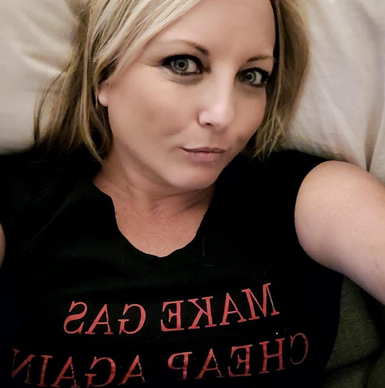 Profile photo 2 of 4