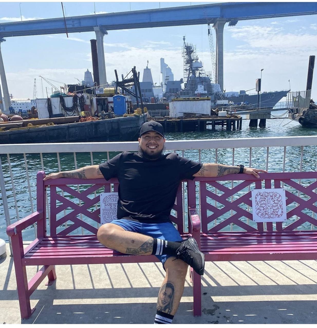 Profile photo 1 of 1