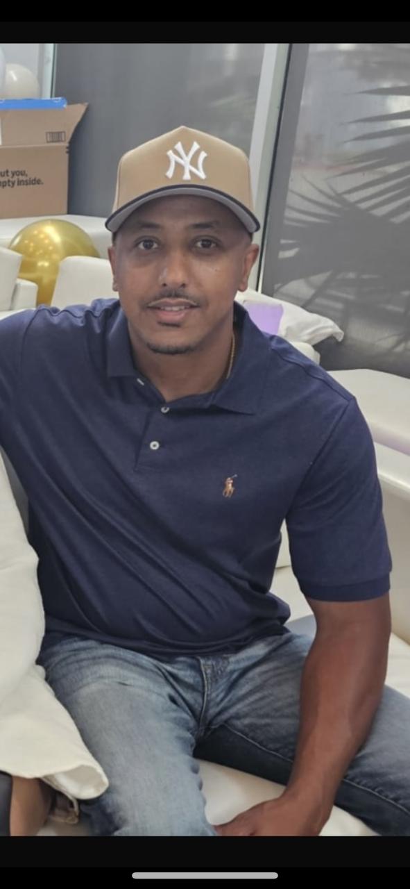 Profile photo 2 of 2