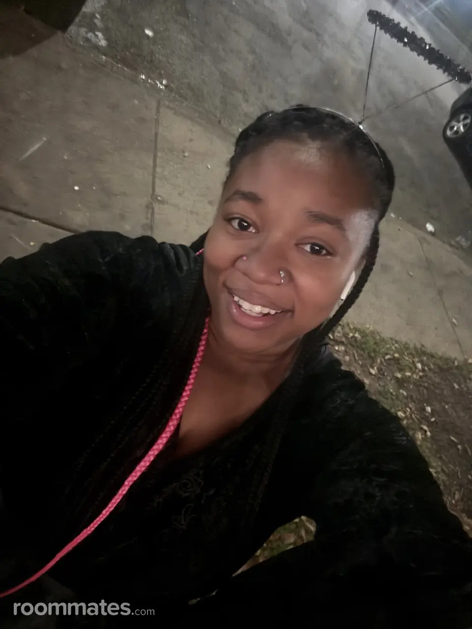 Profile photo 4 of 4