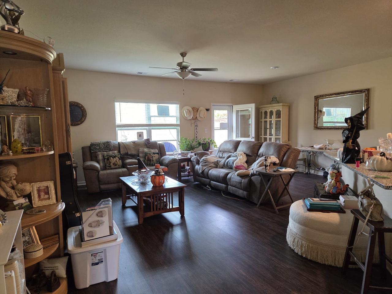 Profile photo 2 of 10