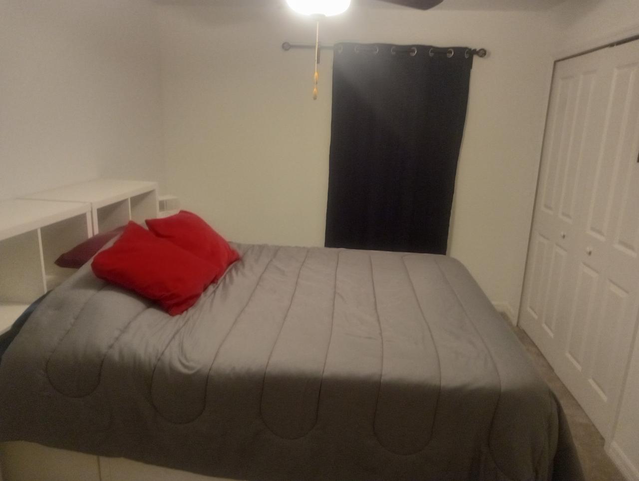 Profile photo 3 of 8