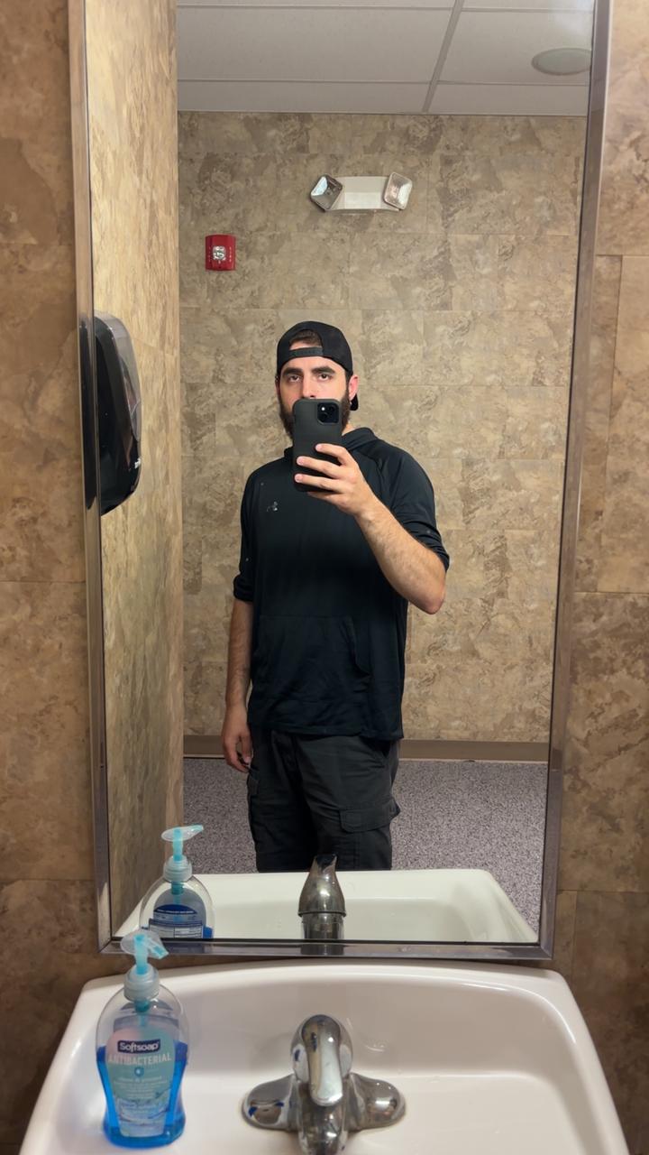 Profile photo 4 of 7