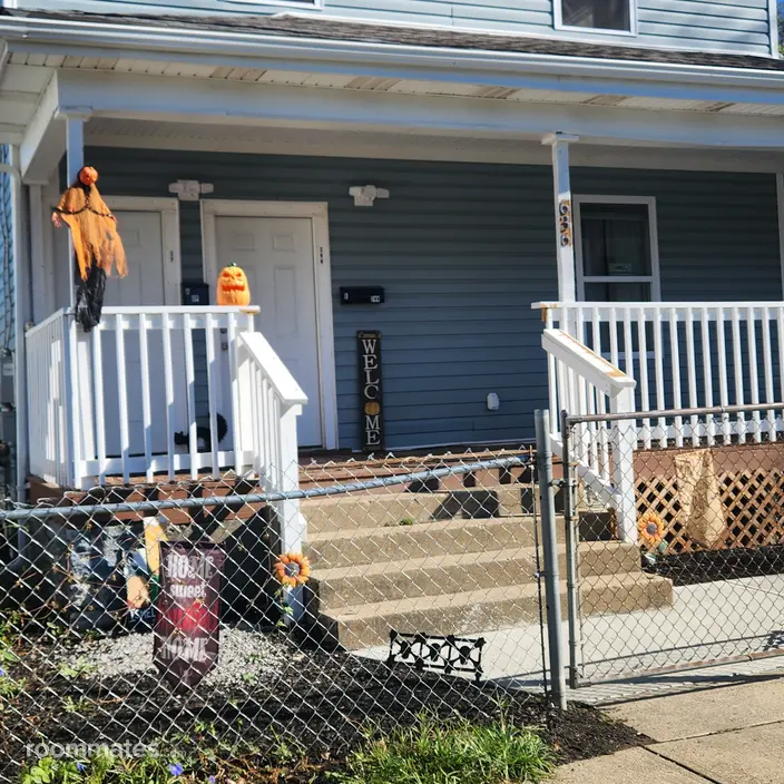 Room for rent in Hamilton, OH $650, house