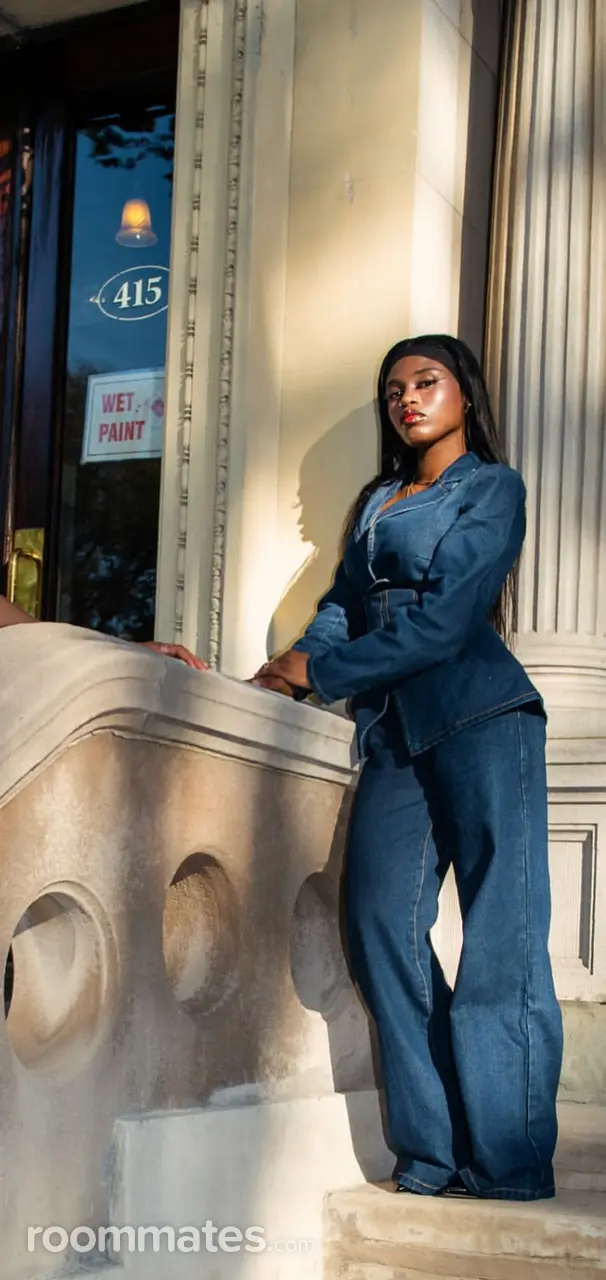 Profile photo 3 of 4