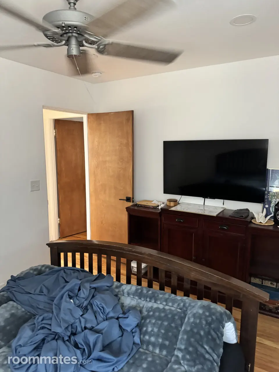 Profile photo 10 of 12