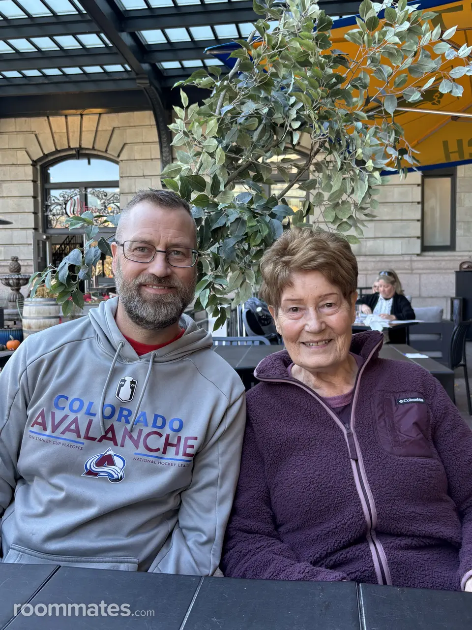 Profile photo 9 of 12