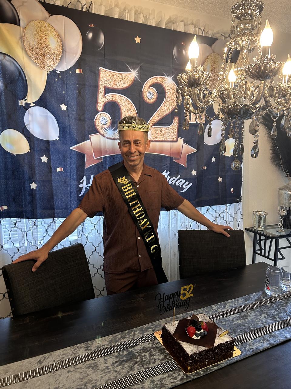 Profile photo 8 of 10