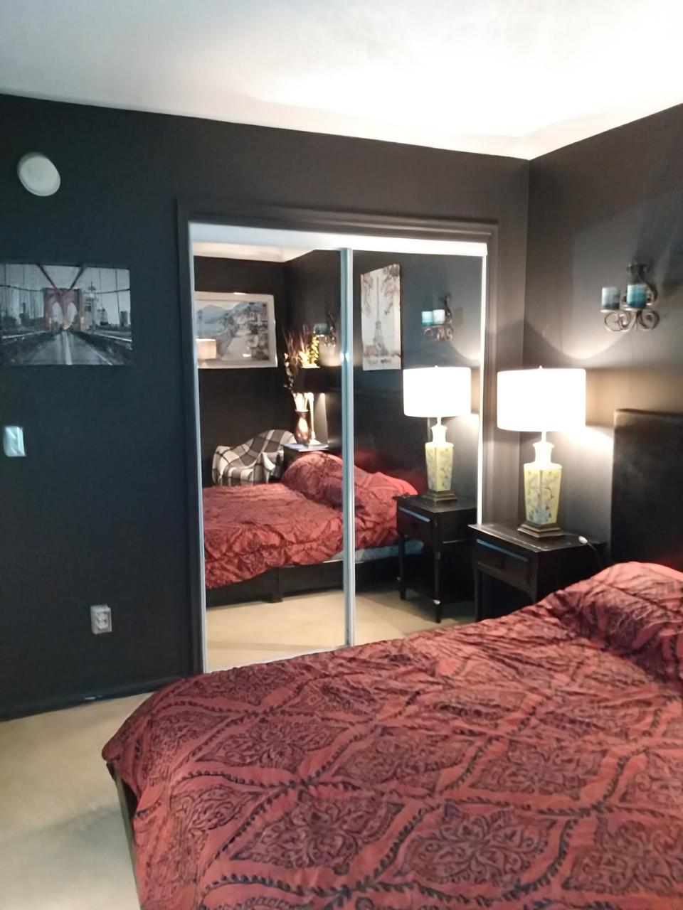 Profile photo 2 of 11