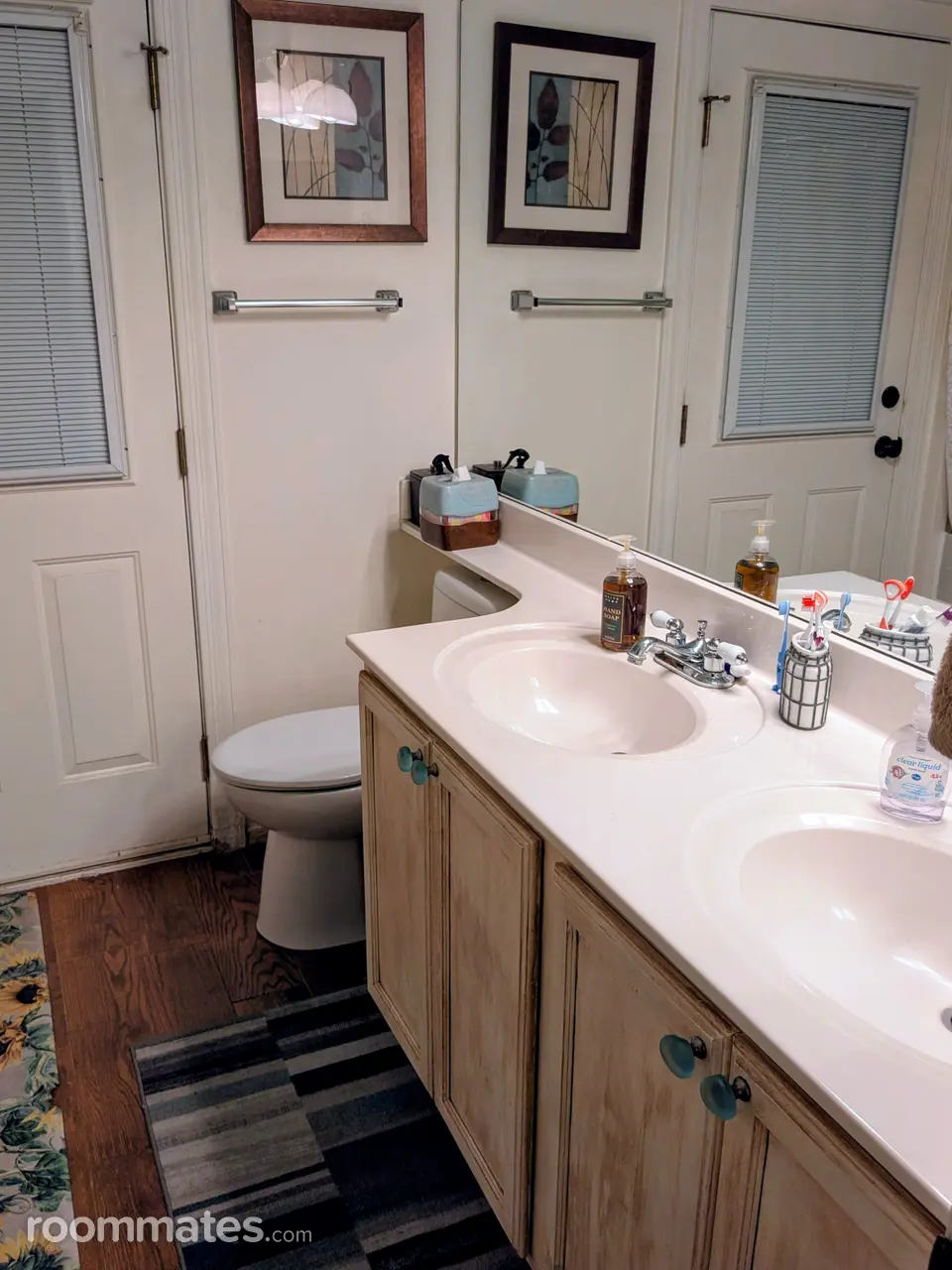 Profile photo 1 of 6