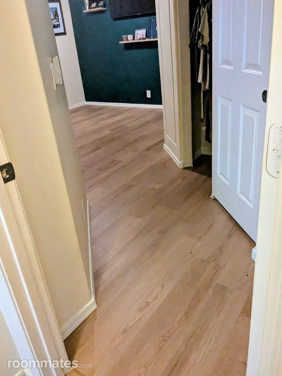 Profile photo 6 of 6