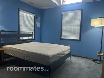 Room for rent in Glassboro, NJ $800, house