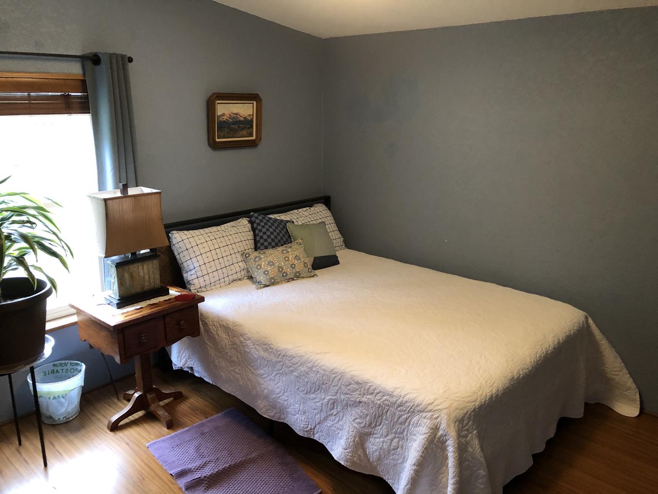 Profile photo 4 of 8