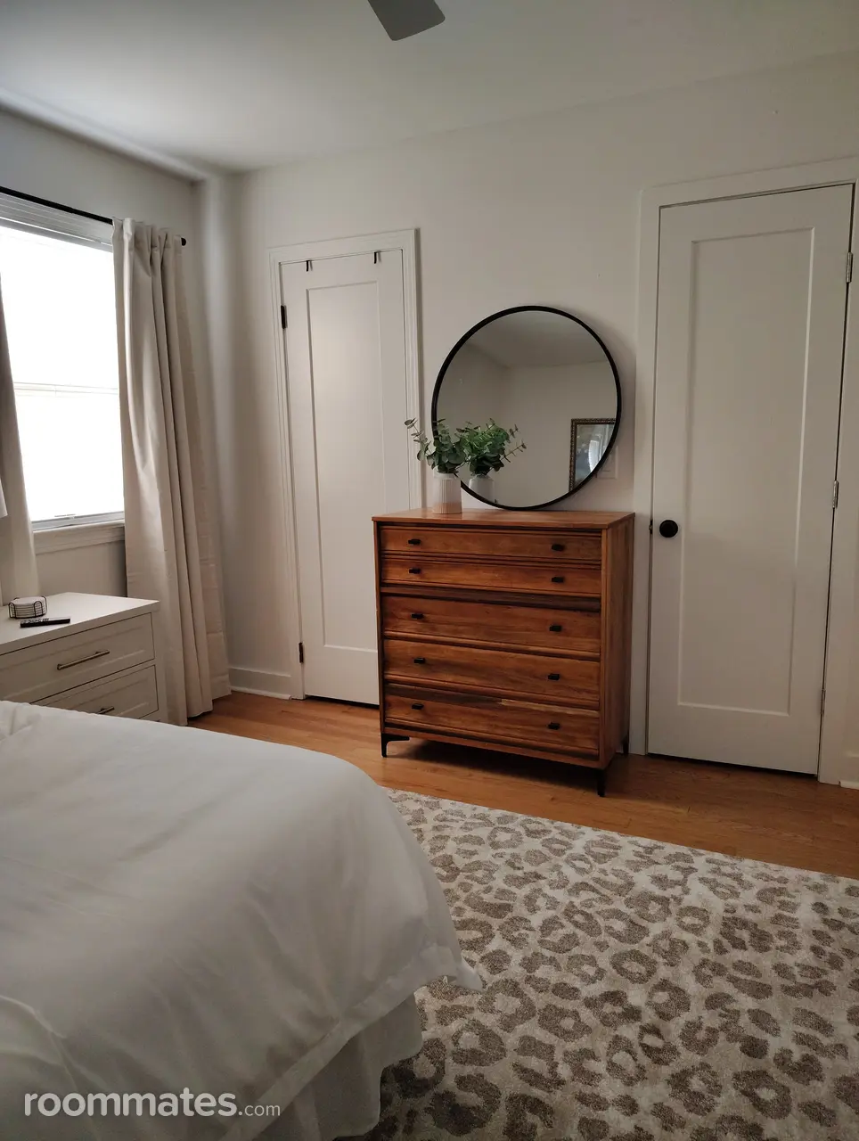 Profile photo 2 of 11