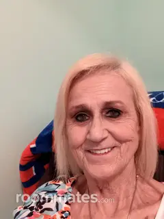 Roommate looking Jacksonville FL, $700