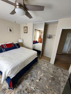 Room for rent in Lancaster, CA $1200, house