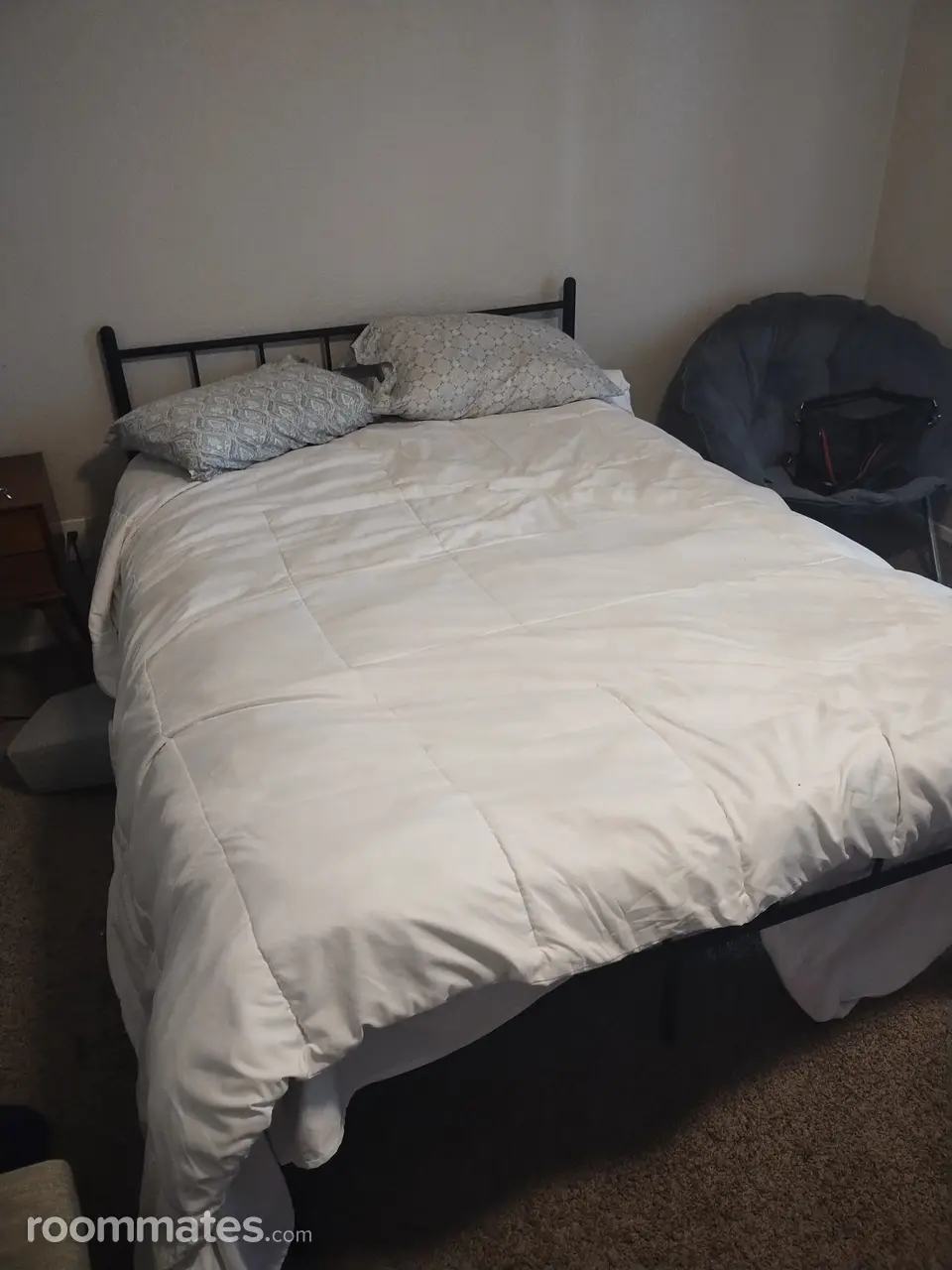 Profile photo 3 of 9