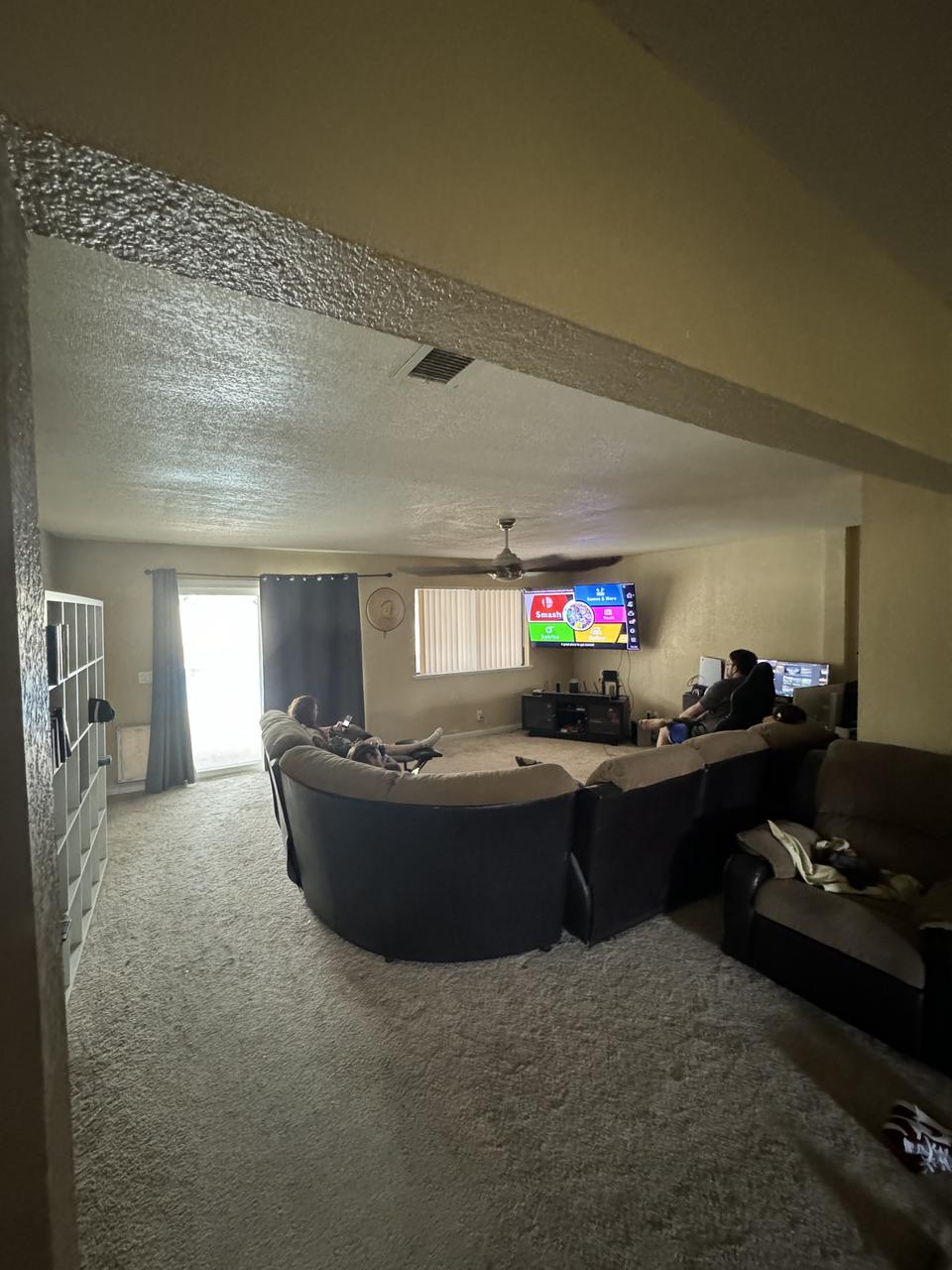 Profile photo 3 of 9