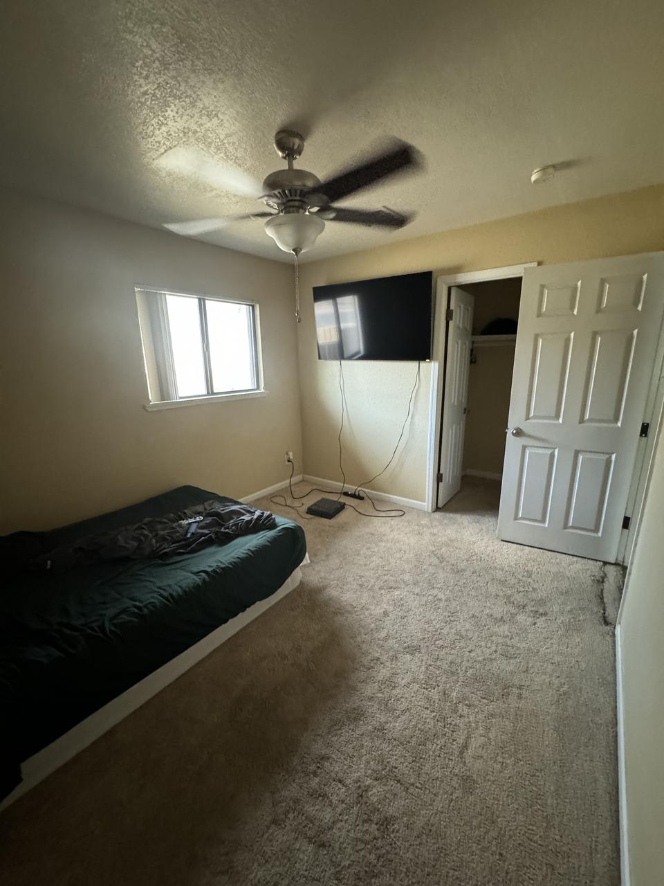 Profile photo 5 of 9