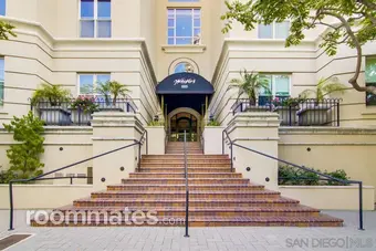 Room for rent in San Diego, CA $1800, condo