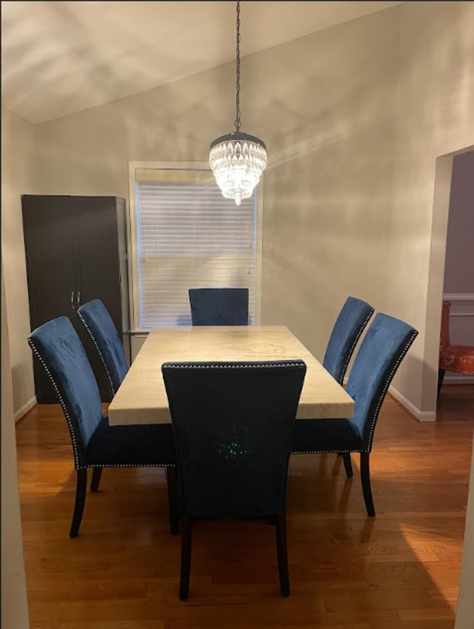 Profile photo 2 of 9