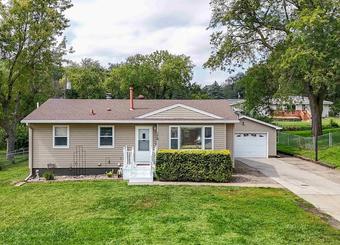 Room for rent in Council Bluffs, IA $700, house