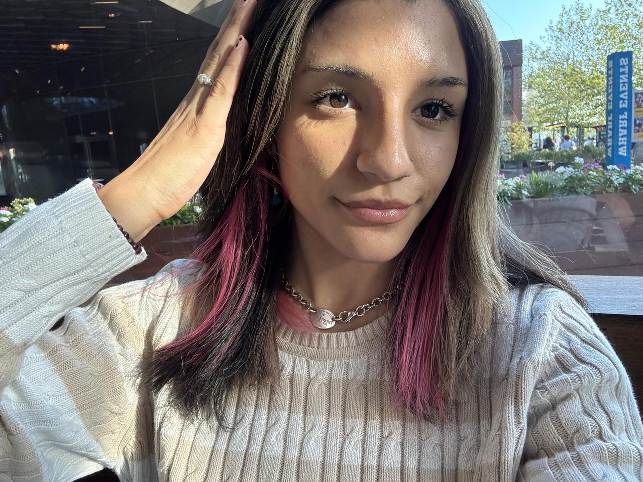 Profile photo 7 of 11