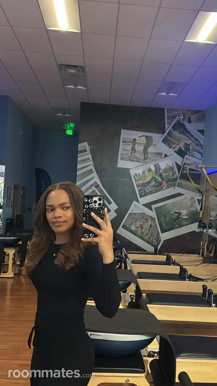 Profile photo 1 of 8