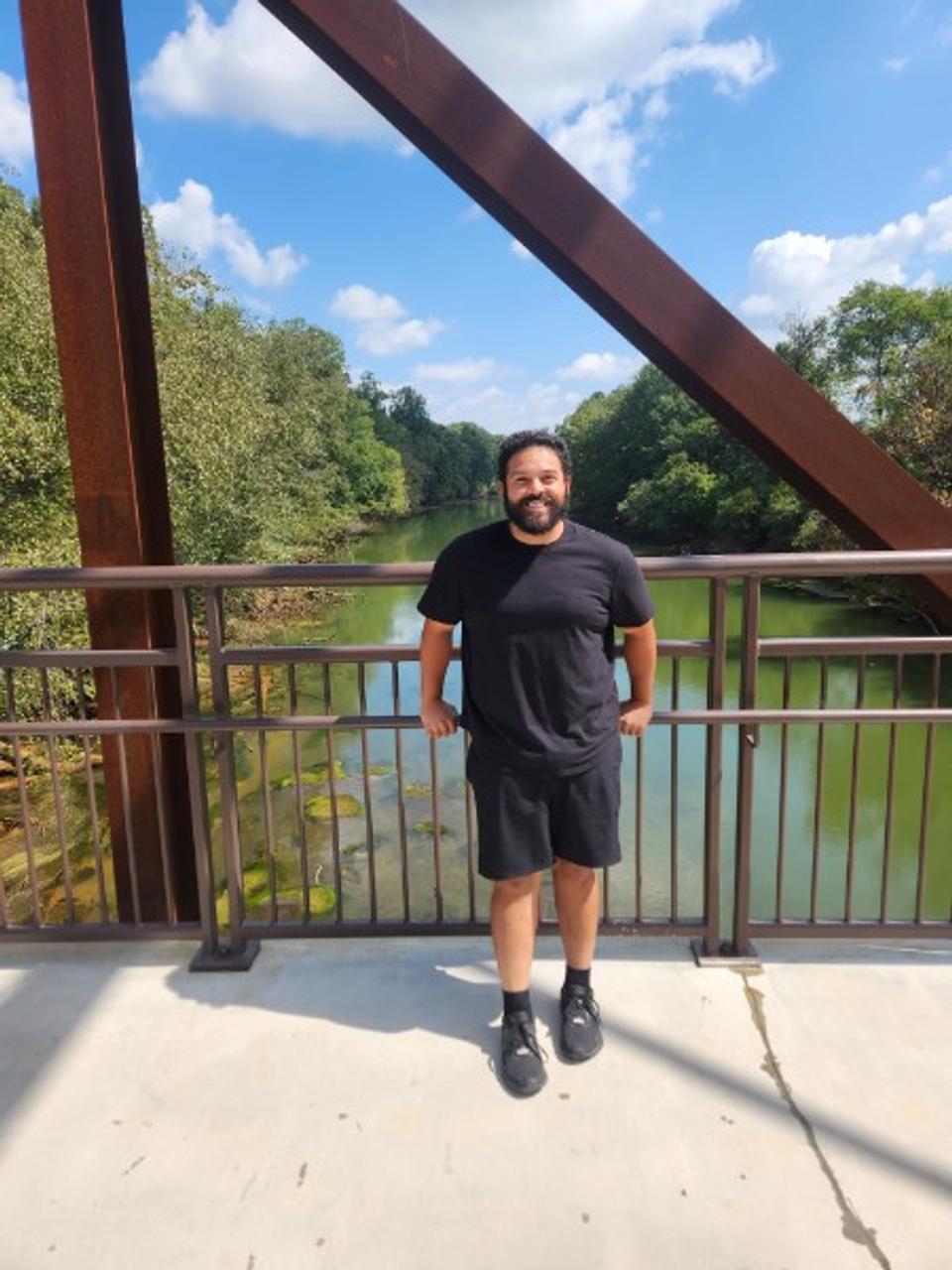 Profile photo 11 of 11