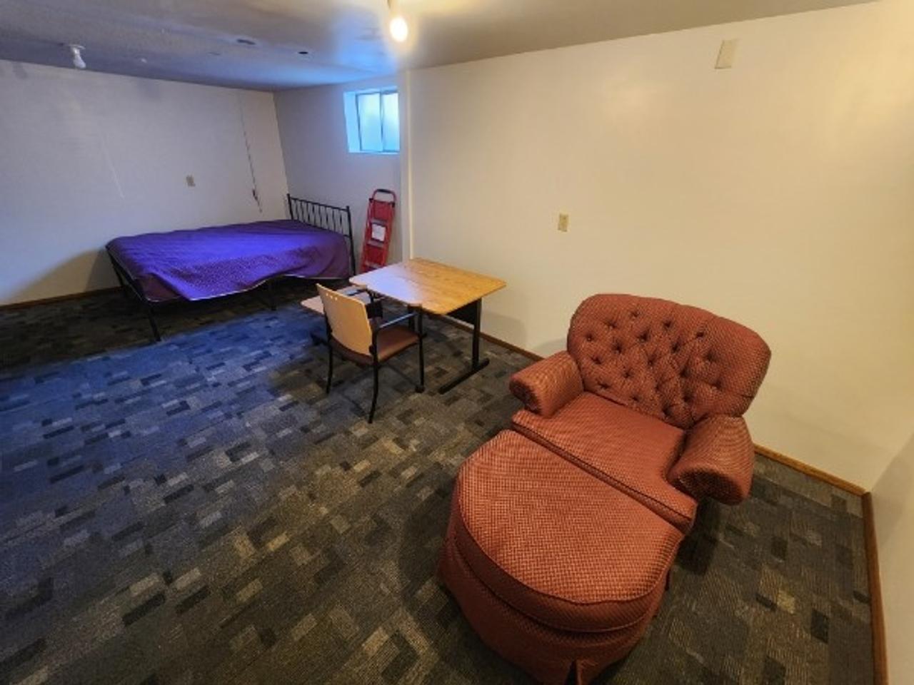 Profile photo 9 of 11