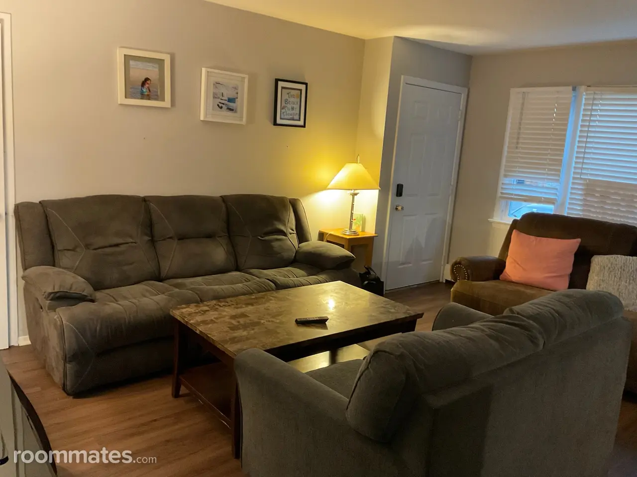 Profile photo 6 of 12