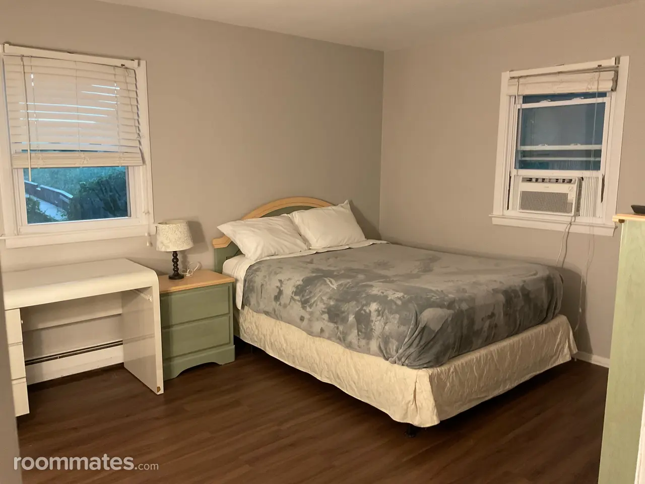 Profile photo 10 of 12