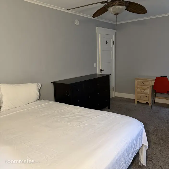 Room for rent in Long Branch, NJ $1400, house