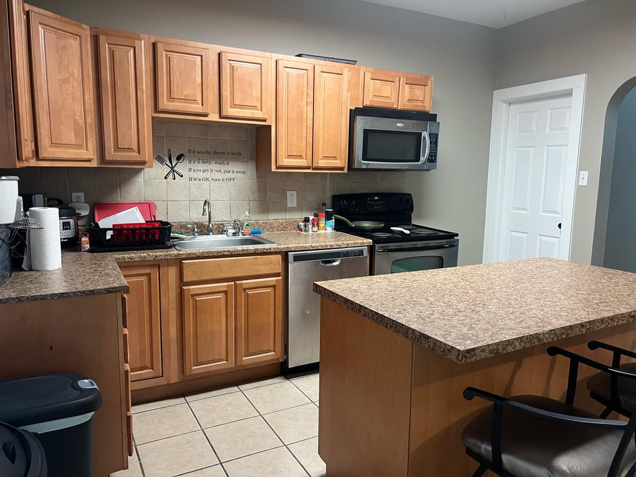 Profile photo 2 of 9