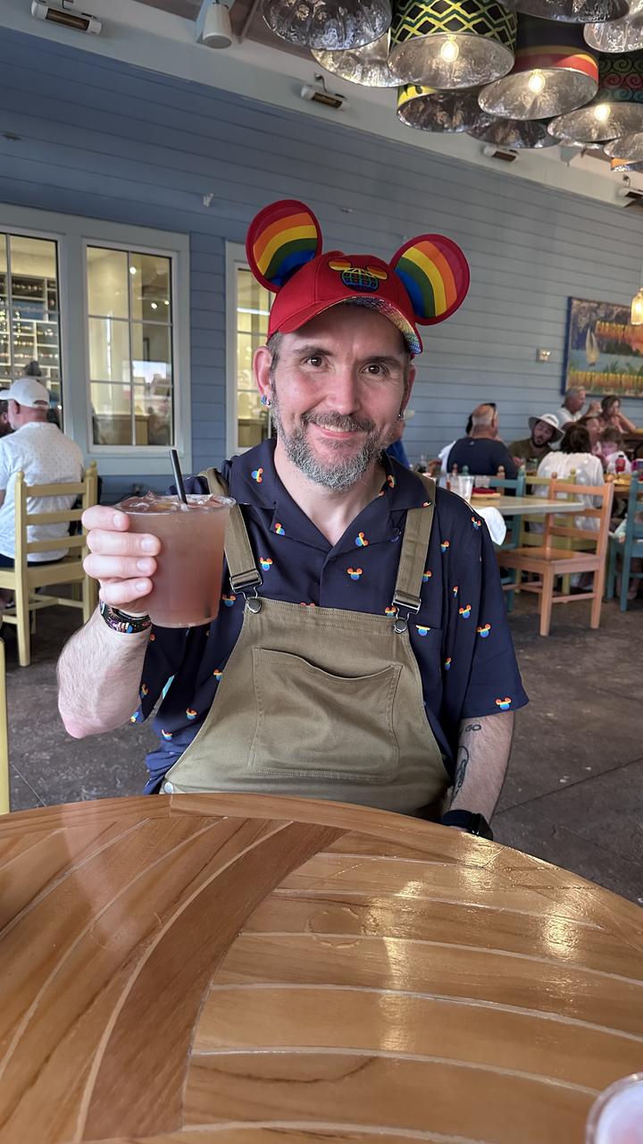 Profile photo 10 of 11