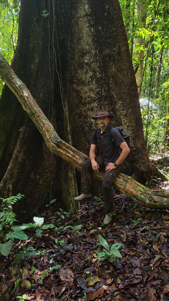 Profile photo 17 of 20