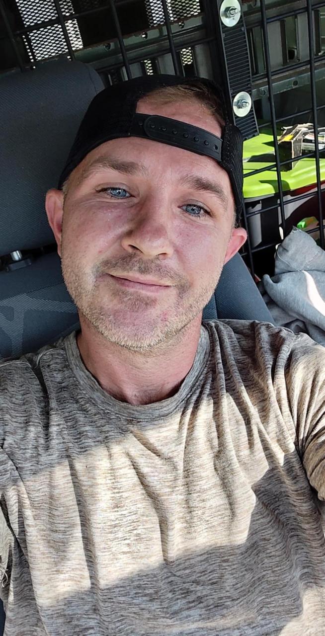 Profile photo 1 of 1