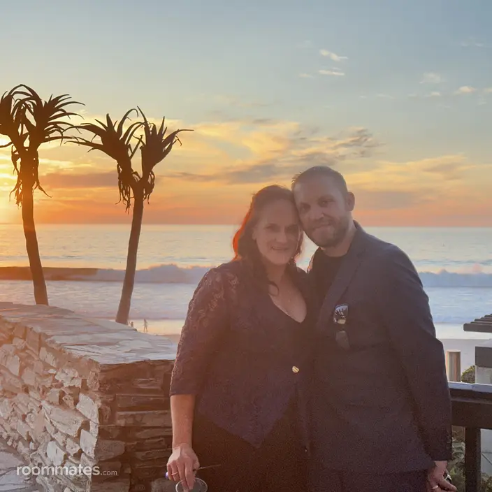 Roommate looking San Marcos, CA, $1300