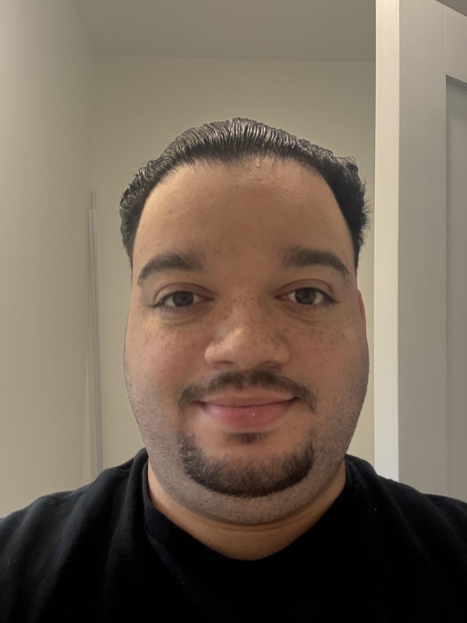 Profile photo 1 of 1