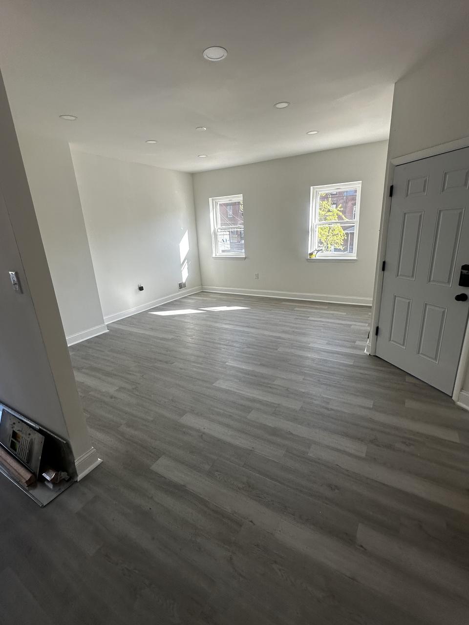 Profile photo 5 of 8