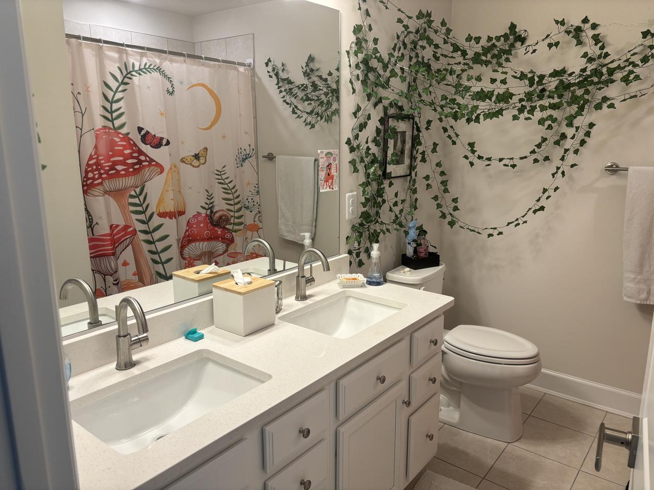 Profile photo 8 of 10