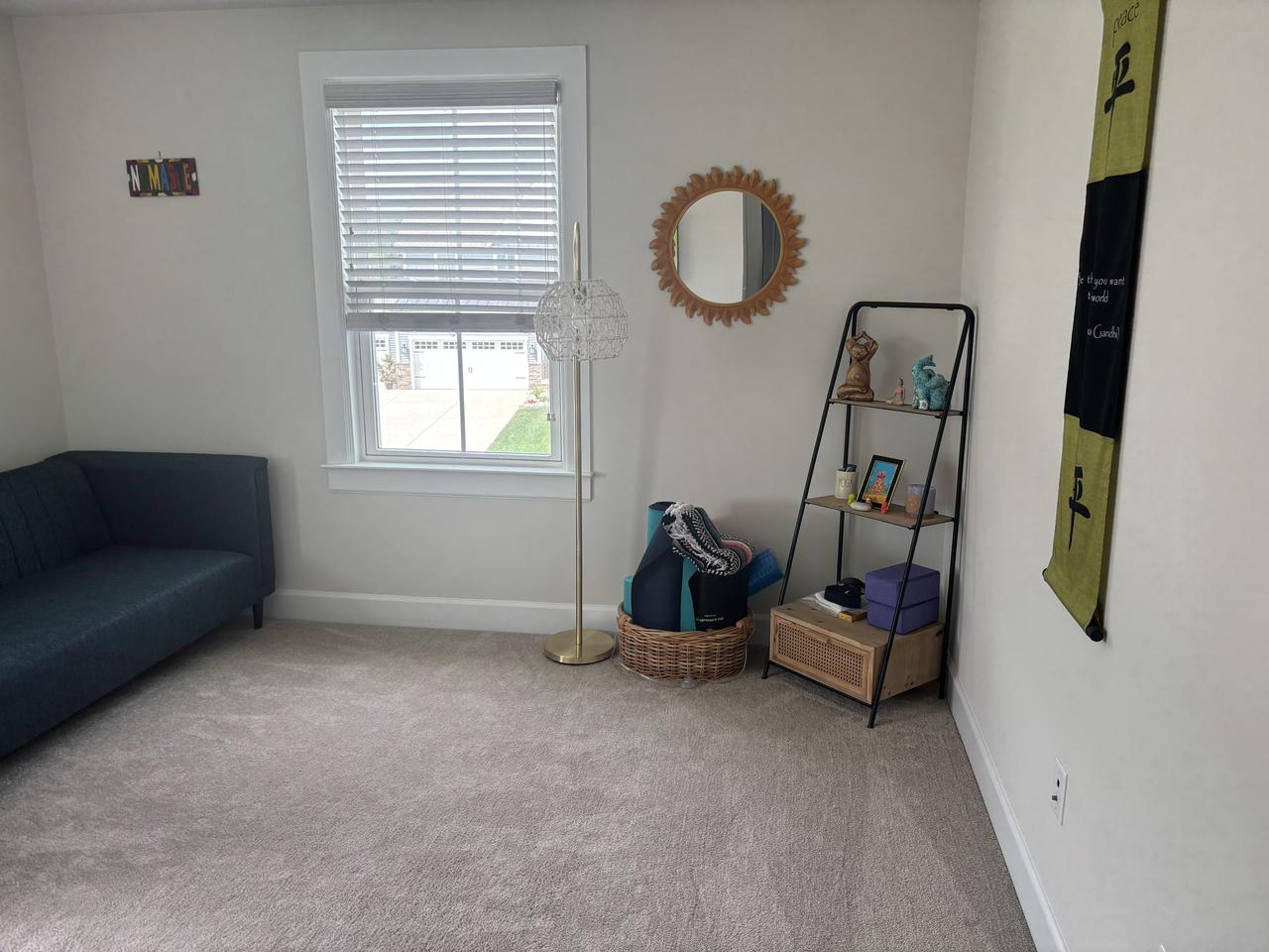 Profile photo 3 of 10