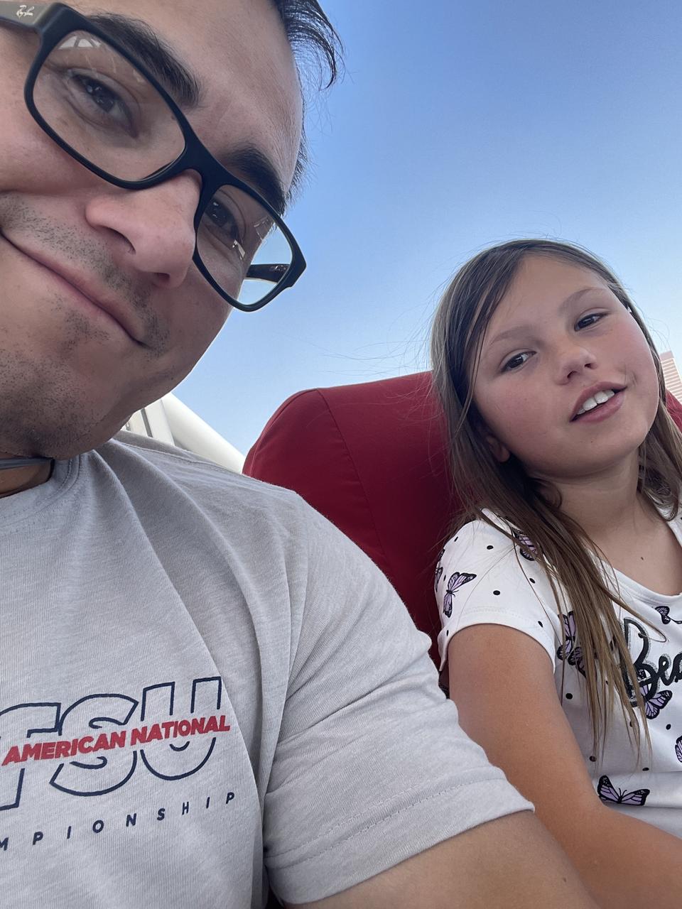 Profile photo 11 of 16